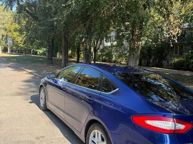 Синій Форд Фьюжен, об'ємом двигуна 2.49 л та пробігом 93 тис. км за 11400 $, фото 1 на Automoto.ua