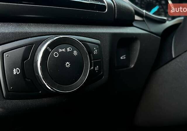 Синий Форд Фьюжн, объемом двигателя 2.5 л и пробегом 165 тыс. км за 9990 $, фото 21 на Automoto.ua