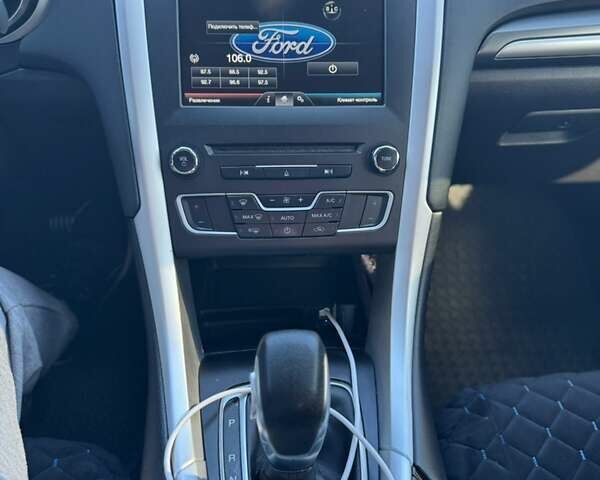 Синий Форд Фьюжн, объемом двигателя 2.5 л и пробегом 138 тыс. км за 10400 $, фото 22 на Automoto.ua