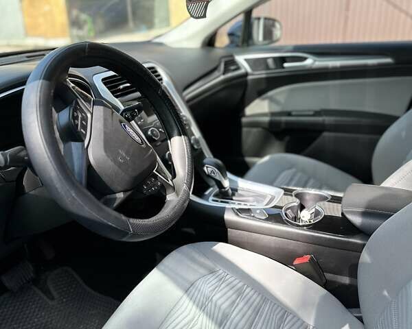 Синий Форд Фьюжн, объемом двигателя 2.5 л и пробегом 133 тыс. км за 10800 $, фото 1 на Automoto.ua