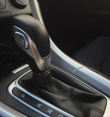 Синий Форд Фьюжн, объемом двигателя 2.49 л и пробегом 166 тыс. км за 9100 $, фото 4 на Automoto.ua