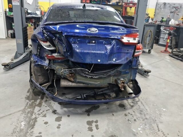 Синій Форд Фьюжен, об'ємом двигуна 2.5 л та пробігом 154 тис. км за 6000 $, фото 4 на Automoto.ua