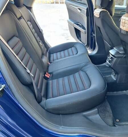 Синий Форд Фьюжн, объемом двигателя 2.49 л и пробегом 166 тыс. км за 10000 $, фото 12 на Automoto.ua