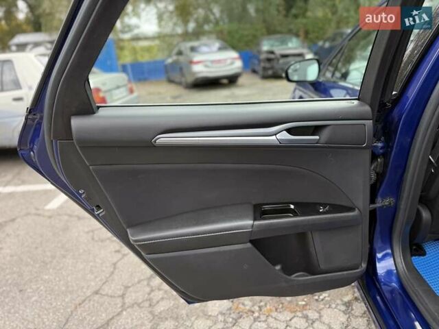 Синий Форд Фьюжн, объемом двигателя 2.5 л и пробегом 240 тыс. км за 7200 $, фото 26 на Automoto.ua