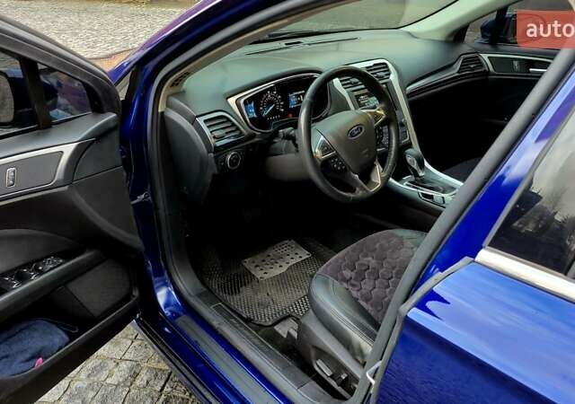 Синий Форд Фьюжн, объемом двигателя 2.5 л и пробегом 185 тыс. км за 9500 $, фото 8 на Automoto.ua