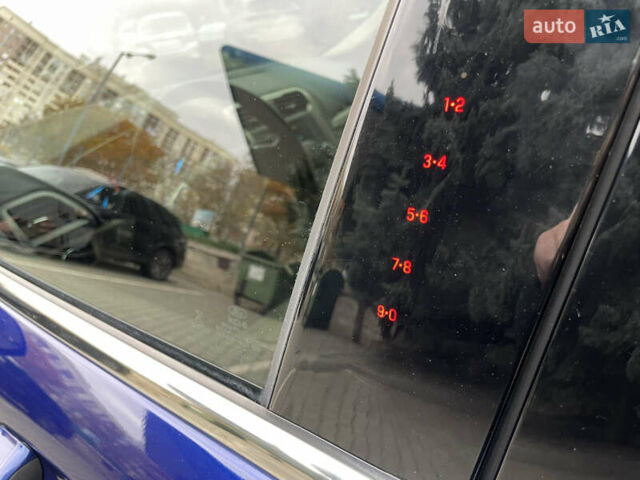 Синій Форд Фьюжен, об'ємом двигуна 2.5 л та пробігом 160 тис. км за 11000 $, фото 7 на Automoto.ua