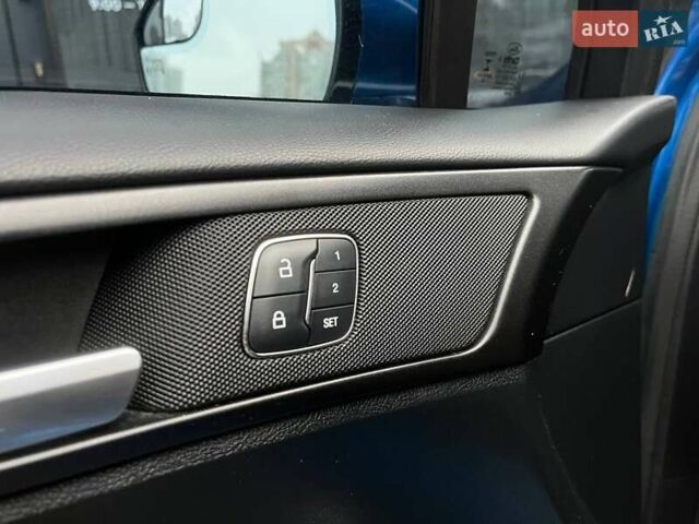 Синій Форд Фьюжен, об'ємом двигуна 2.69 л та пробігом 213 тис. км за 13290 $, фото 18 на Automoto.ua