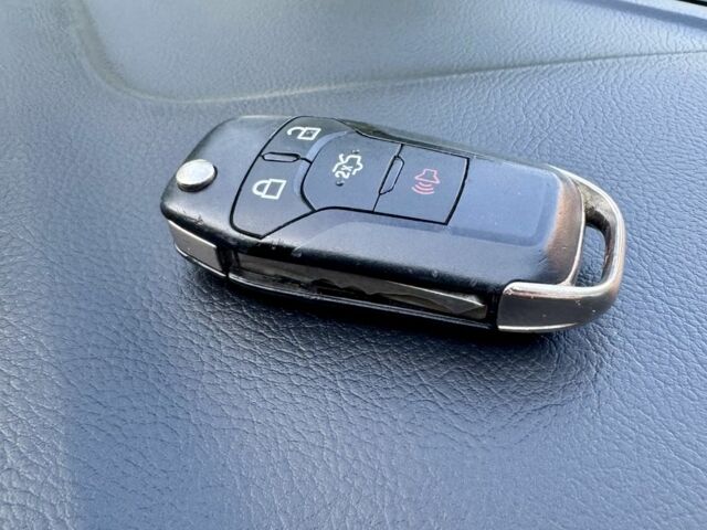 Синий Форд Фьюжн, объемом двигателя 2.5 л и пробегом 149 тыс. км за 12550 $, фото 10 на Automoto.ua