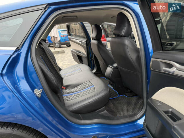 Синий Форд Фьюжн, объемом двигателя 2.5 л и пробегом 172 тыс. км за 11950 $, фото 15 на Automoto.ua