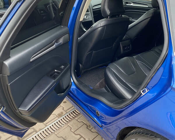 Синій Форд Фьюжен, об'ємом двигуна 2 л та пробігом 226 тис. км за 12750 $, фото 18 на Automoto.ua