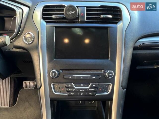 Синий Форд Фьюжн, объемом двигателя 2 л и пробегом 128 тыс. км за 15500 $, фото 22 на Automoto.ua