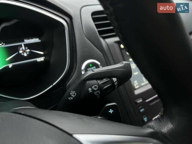 Синій Форд Фьюжен, об'ємом двигуна 2.69 л та пробігом 213 тис. км за 13290 $, фото 23 на Automoto.ua