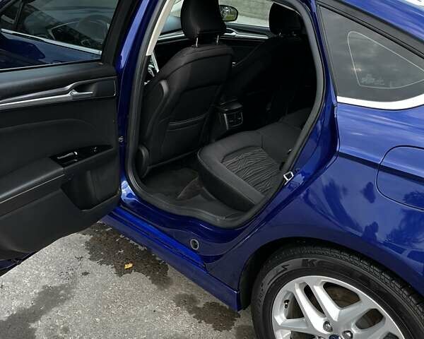 Синій Форд Фьюжен, об'ємом двигуна 2.49 л та пробігом 185 тис. км за 12000 $, фото 8 на Automoto.ua
