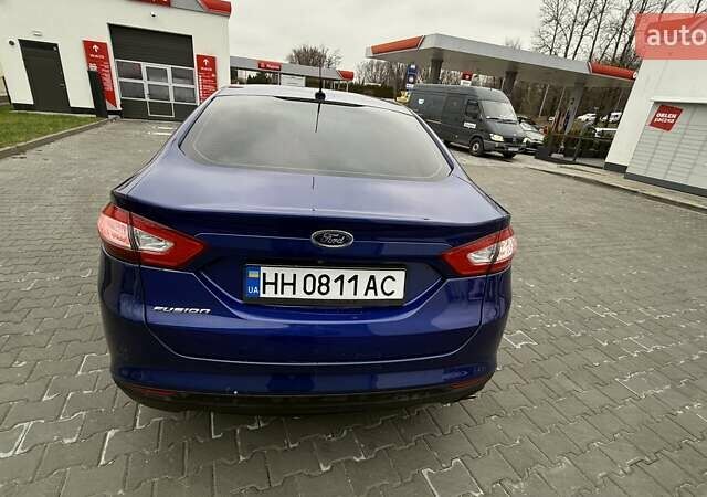 Синий Форд Фьюжн, объемом двигателя 2.49 л и пробегом 201 тыс. км за 8800 $, фото 2 на Automoto.ua