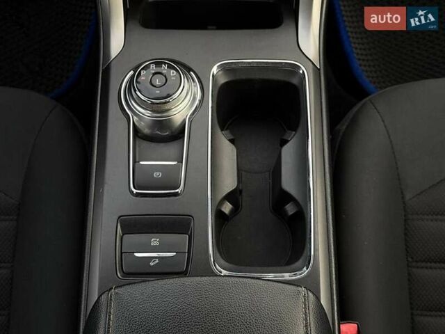 Синій Форд Фьюжен, об'ємом двигуна 2 л та пробігом 156 тис. км за 12950 $, фото 27 на Automoto.ua