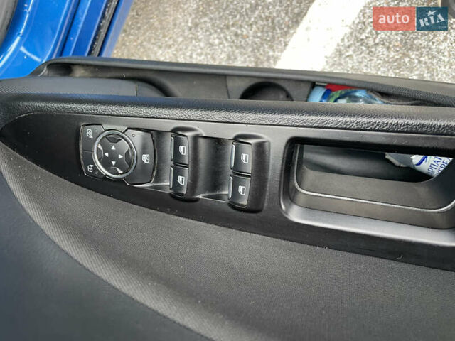 Синій Форд Фьюжен, об'ємом двигуна 2.5 л та пробігом 99 тис. км за 13800 $, фото 11 на Automoto.ua