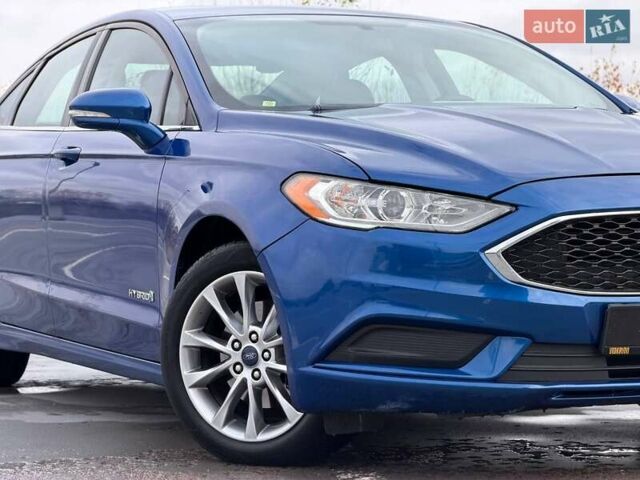 Синій Форд Фьюжен, об'ємом двигуна 2 л та пробігом 156 тис. км за 12950 $, фото 4 на Automoto.ua