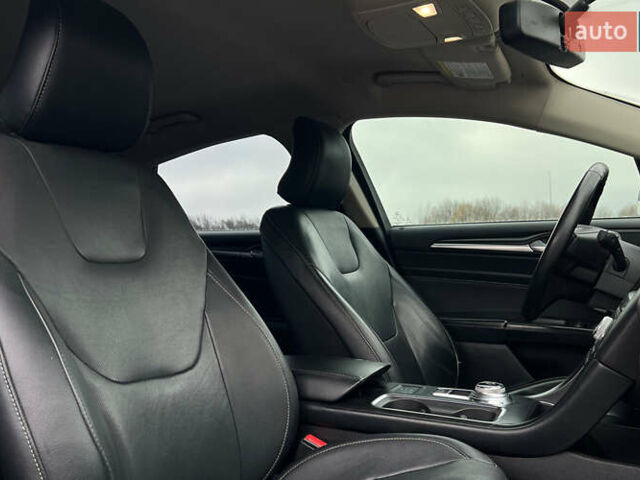 Синий Форд Фьюжн, объемом двигателя 2 л и пробегом 182 тыс. км за 11500 $, фото 16 на Automoto.ua