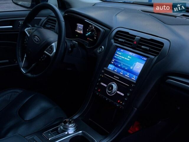 Синій Форд Фьюжен, об'ємом двигуна 2 л та пробігом 152 тис. км за 10650 $, фото 18 на Automoto.ua