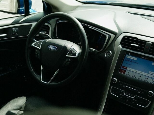 Синій Форд Фьюжен, об'ємом двигуна 2 л та пробігом 174 тис. км за 13900 $, фото 16 на Automoto.ua