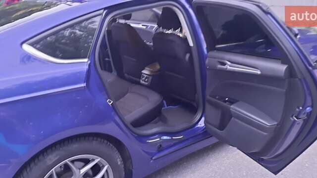 Синий Форд Фьюжн, объемом двигателя 2.4 л и пробегом 93 тыс. км за 12200 $, фото 15 на Automoto.ua