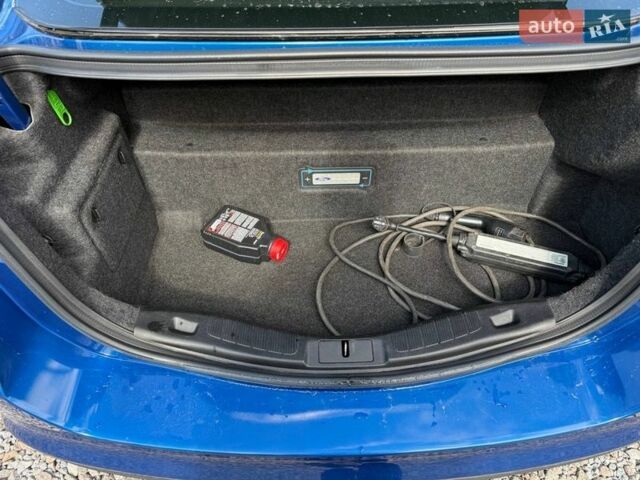 Синий Форд Фьюжн, объемом двигателя 2 л и пробегом 227 тыс. км за 12800 $, фото 15 на Automoto.ua