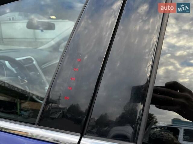 Синій Форд Фьюжен, об'ємом двигуна 2.49 л та пробігом 185 тис. км за 12000 $, фото 5 на Automoto.ua