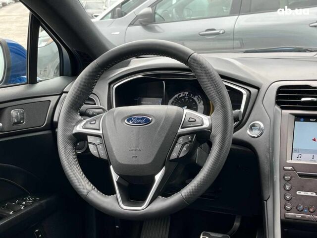 Форд Фьюжн 2017 в Львове на Automoto.ua Синий Форд Фьюжн, объемом двигателя 2 л и пробегом 252 тыс. км за 17990 $, фото 25 на Automoto.ua
