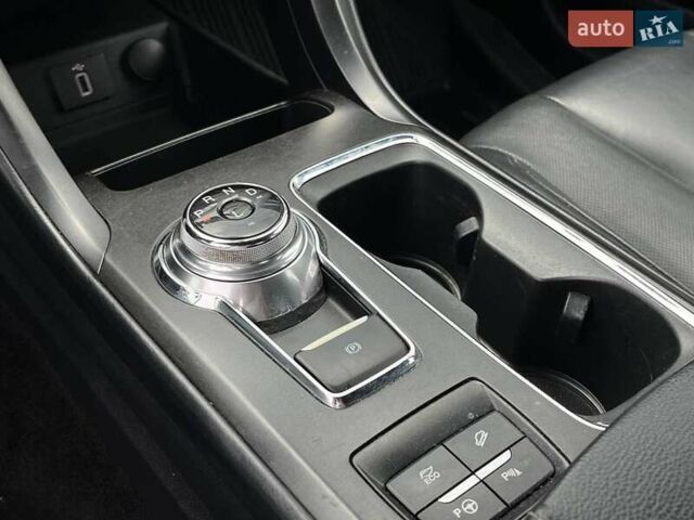 Форд Фьюжн 2017 в Львове на Automoto.ua Синий Форд Фьюжн, объемом двигателя 2 л и пробегом 252 тыс. км за 16490 $, фото 18 на Automoto.ua