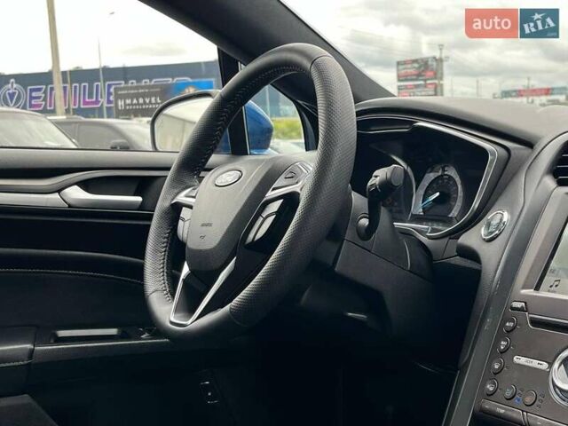 Форд Фьюжн 2017 в Львове на Automoto.ua Синий Форд Фьюжн, объемом двигателя 2 л и пробегом 252 тыс. км за 16490 $, фото 38 на Automoto.ua