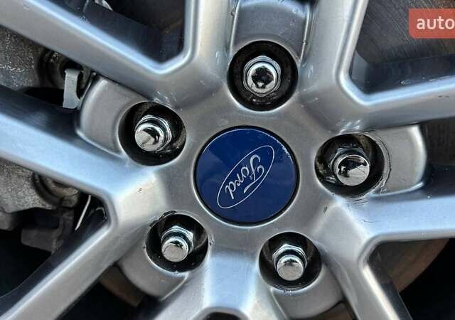 Синий Форд Фьюжн, объемом двигателя 2 л и пробегом 150 тыс. км за 15000 $, фото 5 на Automoto.ua