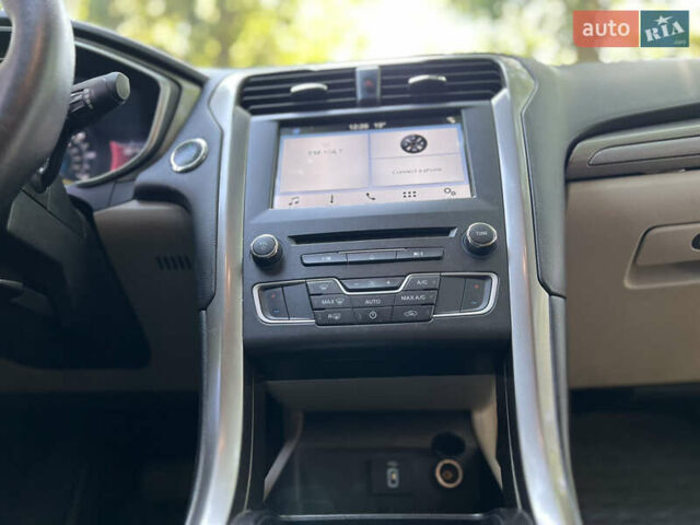 Синий Форд Фьюжн, объемом двигателя 2 л и пробегом 147 тыс. км за 12499 $, фото 35 на Automoto.ua