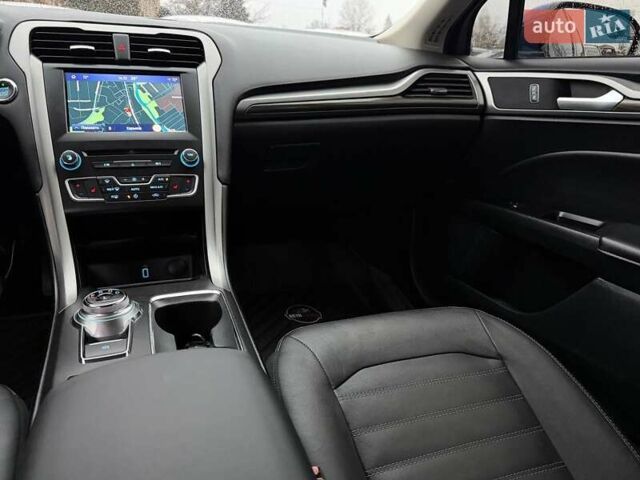 Синій Форд Фьюжен, об'ємом двигуна 2 л та пробігом 138 тис. км за 13800 $, фото 15 на Automoto.ua