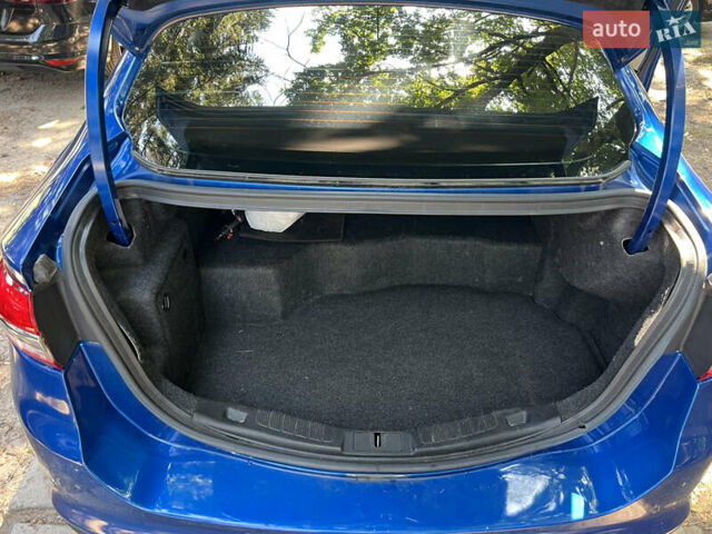 Форд Фьюжн 2017 в Львове на Automoto.ua Синий Форд Фьюжн, объемом двигателя 2 л и пробегом 145 тыс. км за 12999 $, фото 42 на Automoto.ua