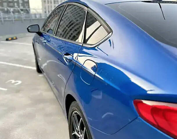 Синій Форд Фьюжен, об'ємом двигуна 2 л та пробігом 157 тис. км за 11500 $, фото 2 на Automoto.ua