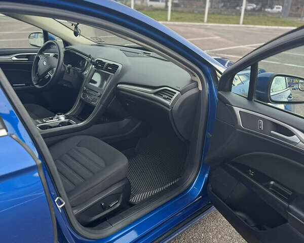 Синий Форд Фьюжн, объемом двигателя 2.5 л и пробегом 172 тыс. км за 14000 $, фото 23 на Automoto.ua