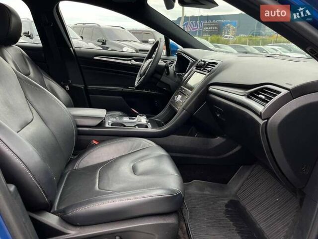 Форд Фьюжн 2017 в Львове на Automoto.ua Синий Форд Фьюжн, объемом двигателя 2 л и пробегом 252 тыс. км за 16490 $, фото 34 на Automoto.ua