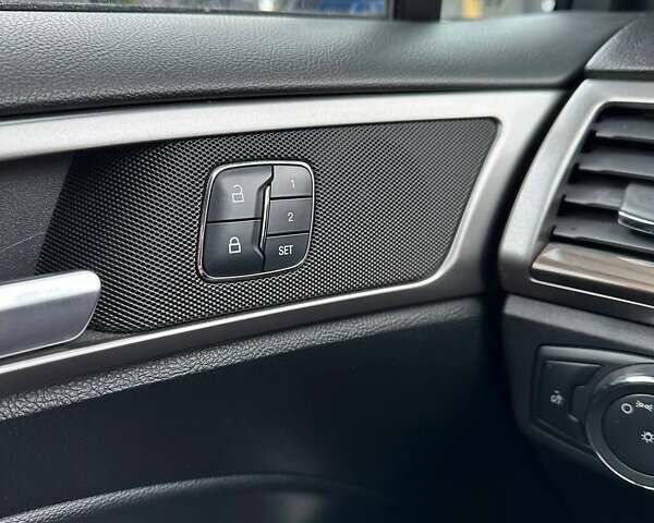 Синий Форд Фьюжн, объемом двигателя 2 л и пробегом 99 тыс. км за 17100 $, фото 16 на Automoto.ua