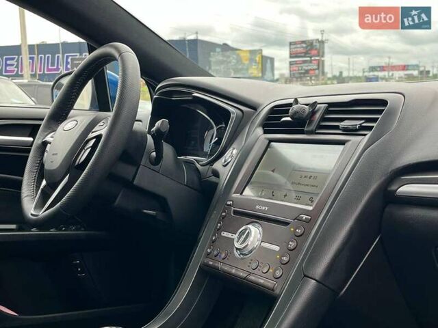 Форд Фьюжн 2017 в Львове на Automoto.ua Синий Форд Фьюжн, объемом двигателя 2 л и пробегом 252 тыс. км за 16490 $, фото 39 на Automoto.ua