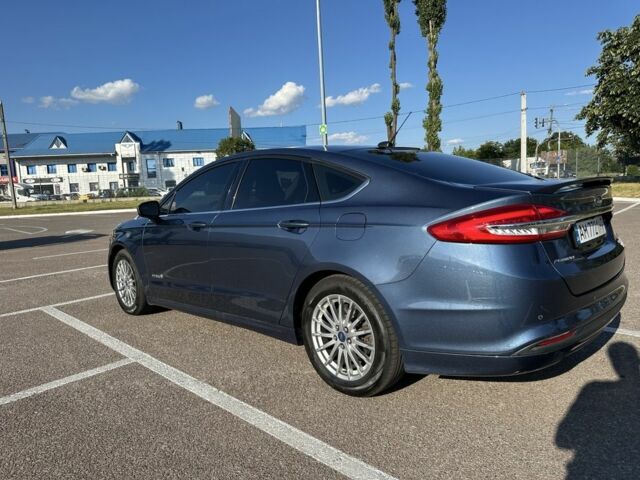Форд Фьюжн 2017 в Житомире на Automoto.ua Синий Форд Фьюжн, объемом двигателя 2 л и пробегом 172 тыс. км за 13350 $, фото 18 на Automoto.ua