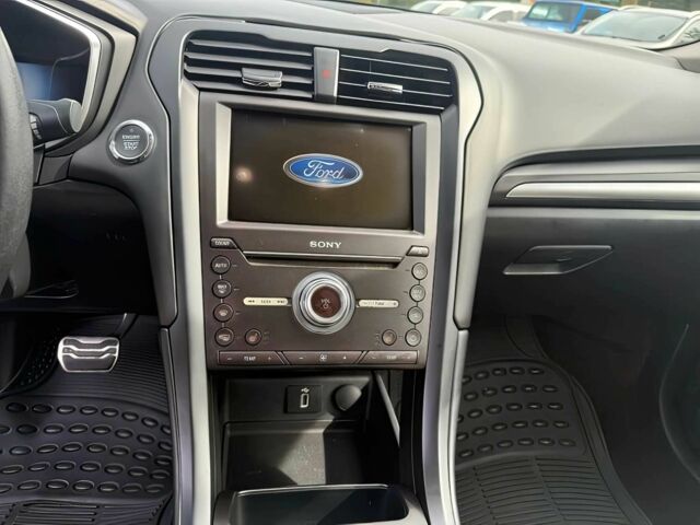 Синій Форд Фьюжен, об'ємом двигуна 0 л та пробігом 55 тис. км за 8000 $, фото 11 на Automoto.ua