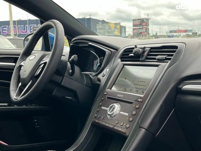 Форд Фьюжн 2017 в Львове на Automoto.ua Синий Форд Фьюжн, объемом двигателя 2 л и пробегом 252 тыс. км за 17990 $, фото 38 на Automoto.ua
