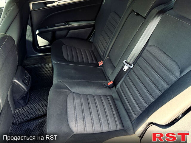 Синий Форд Фьюжн, объемом двигателя 2 л и пробегом 144 тыс. км за 14899 $, фото 7 на Automoto.ua