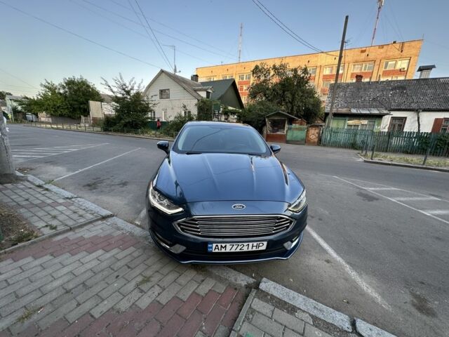 Форд Фьюжн 2017 в Житомире на Automoto.ua Синий Форд Фьюжн, объемом двигателя 2 л и пробегом 172 тыс. км за 13350 $, фото 3 на Automoto.ua