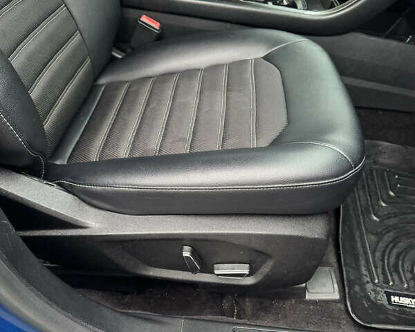 Синий Форд Фьюжн, объемом двигателя 2.5 л и пробегом 125 тыс. км за 12400 $, фото 17 на Automoto.ua