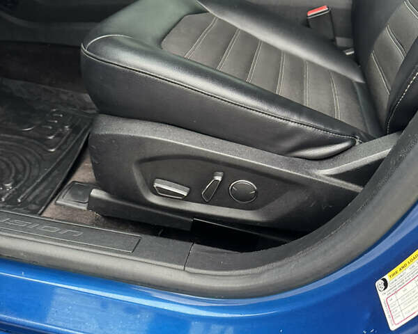 Синий Форд Фьюжн, объемом двигателя 2.5 л и пробегом 125 тыс. км за 12400 $, фото 14 на Automoto.ua