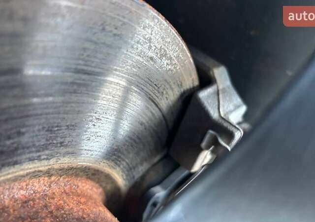 Синий Форд Фьюжн, объемом двигателя 2 л и пробегом 150 тыс. км за 15000 $, фото 3 на Automoto.ua