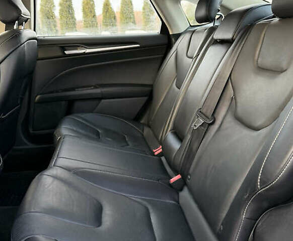 Синий Форд Фьюжн, объемом двигателя 2 л и пробегом 160 тыс. км за 16500 $, фото 1 на Automoto.ua