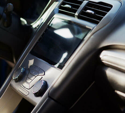 Синій Форд Фьюжен, об'ємом двигуна 2.49 л та пробігом 141 тис. км за 11500 $, фото 10 на Automoto.ua