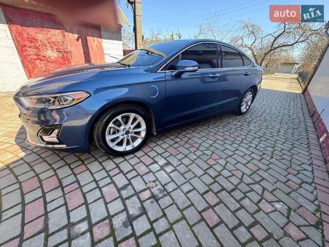 Синий Форд Фьюжн, объемом двигателя 2 л и пробегом 100 тыс. км за 20000 $, фото 6 на Automoto.ua